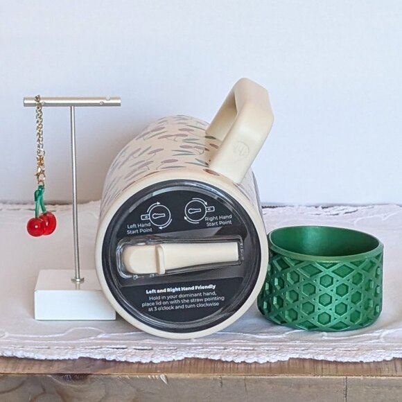 🍒 LIMITED EDITION "Cherry" HydroJug 40oz Traveler with Accessories NWT - Picture 5 of 9